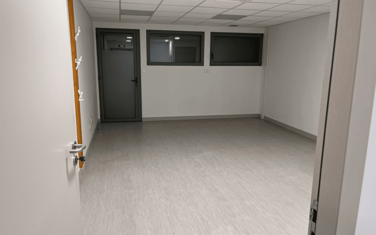 Local pour professionnel de santé Saint Claude de Diray